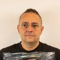Dr. Ovidiu Coravu