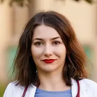 Dr. Amalia Lile