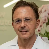 Dr. Mihailescu Iulius Cosmin