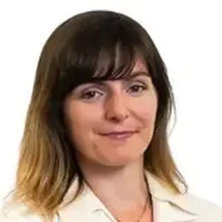 Dr. Iulia Damaceanu