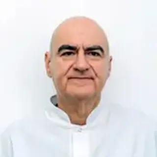 Dr. Dumitriu Mihai Stefan