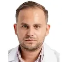 Dr. Cristian Mares