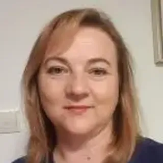 Dr. Butuza Cristina