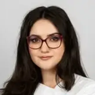 Dr. Stefania-Raluca Ghighilicea