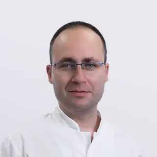 Dr. Paul Capraru