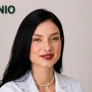 Dr. Iulia Huluta